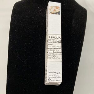 Maison Martin Margiela Replica Eau de Toilette Spray - White